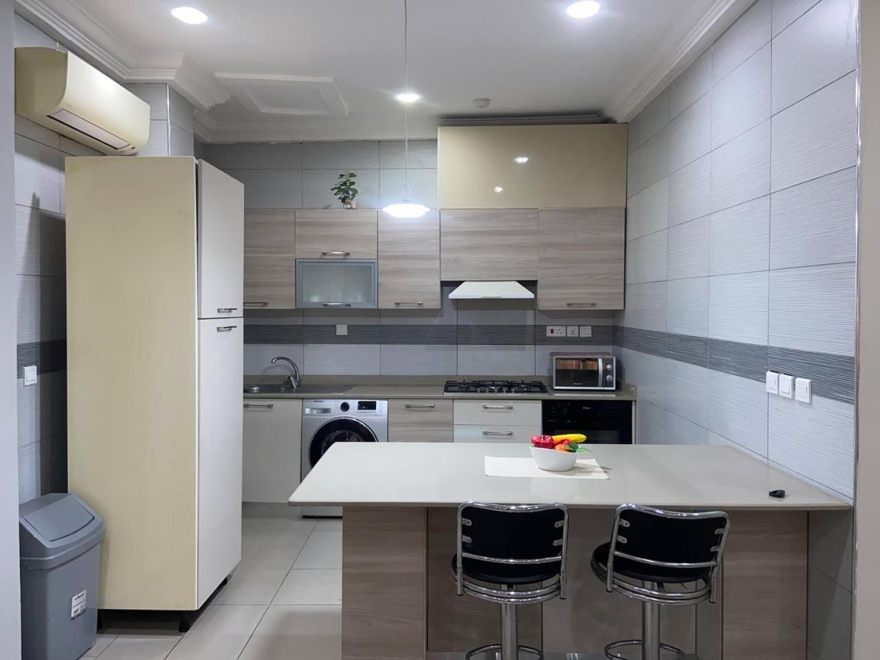 Queens View Apartment Accra Extérieur photo