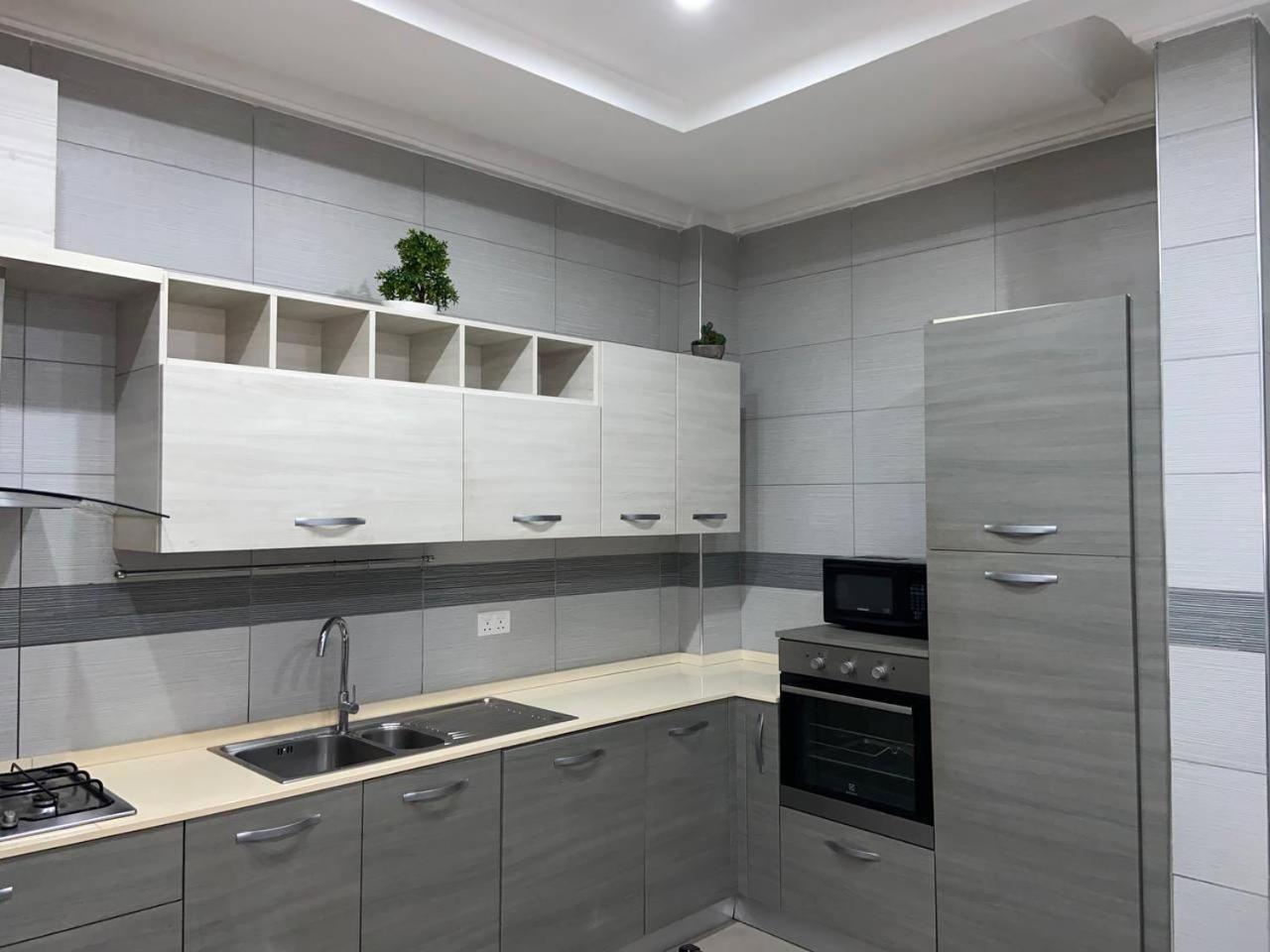 Queens View Apartment Accra Extérieur photo