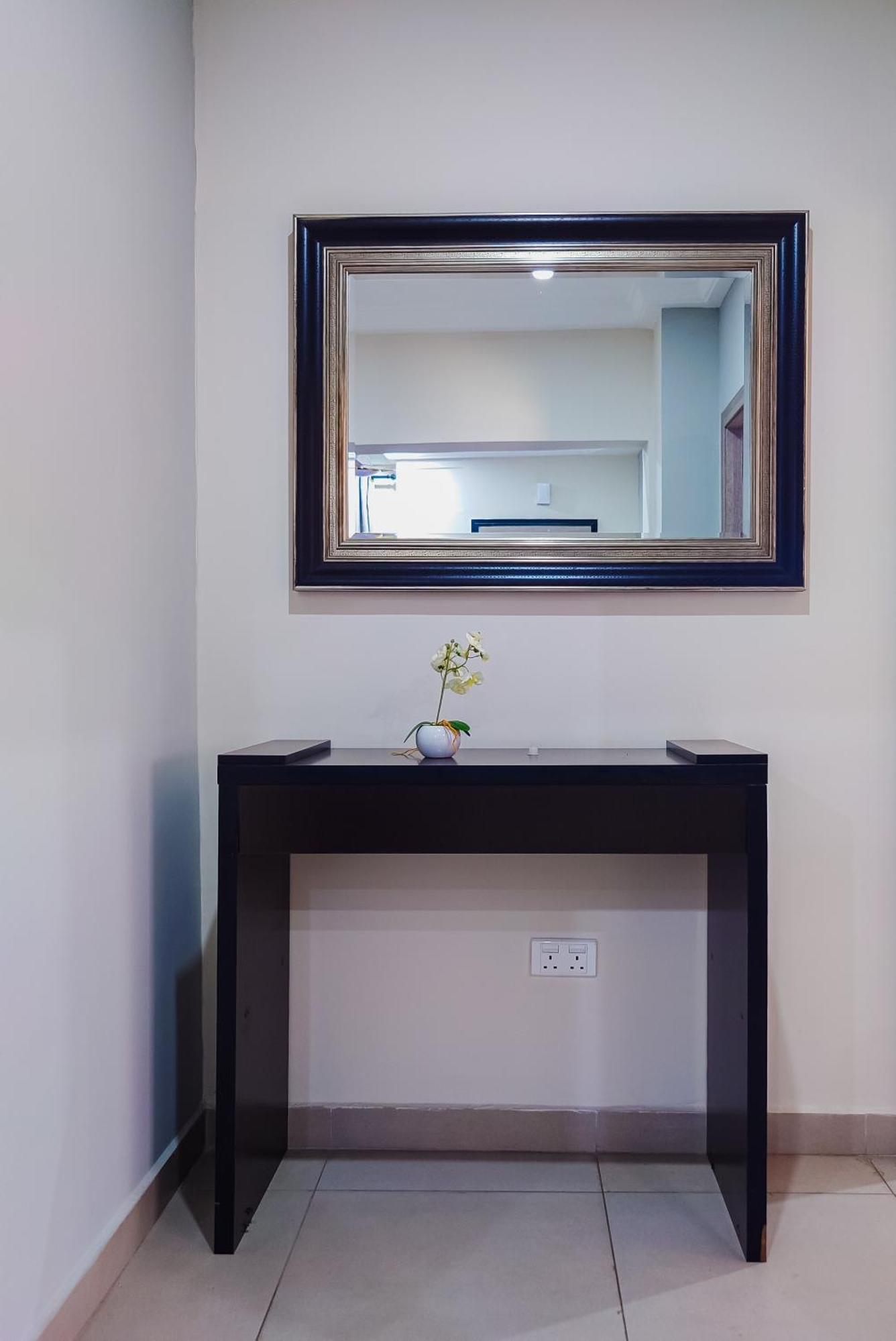 Queens View Apartment Accra Extérieur photo